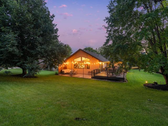 1104 Lavon Lane Burnsville MN 55306 - MLS# 6756817