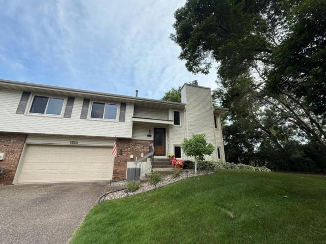 4205 Hemlock Lane N Plymouth MN 55441 - MLS# 6756910