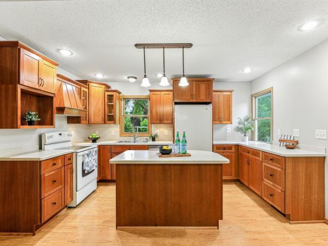 13244 Irving Avenue S Burnsville MN 55337 - MLS# 6756997