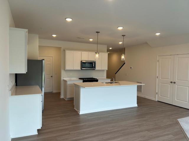 14417 103rd Place N Maple Grove MN 55369 - MLS# 6757025