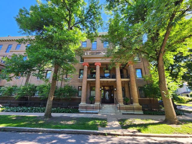 438 Portland Avenue Unit 7 Saint Paul MN 55102 - MLS# 6757180