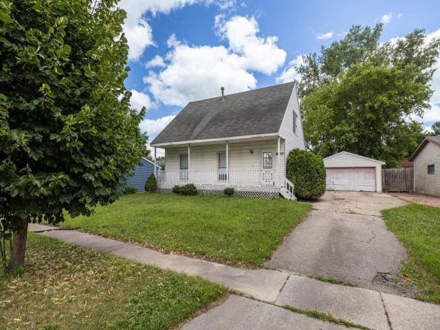 890 W Village Circle SE Rochester MN 55904 - MLS# 6757582