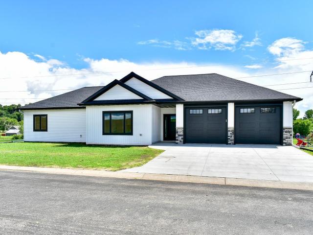 416 Brubaker Drive Saint Charles MN 55972 - MLS# 6757787