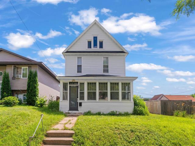 2114 Sheridan Avenue N Minneapolis MN 55411 - MLS# 6758051