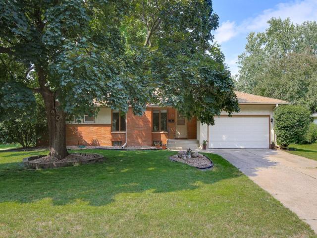 6720 Markwood Drive N Crystal MN 55427 - MLS# 6758097