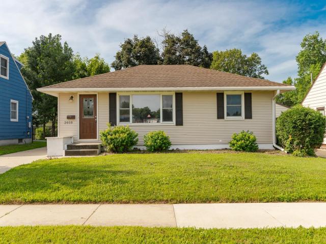 2010 16 1/2 Street NW Rochester MN 55901 - MLS# 6758358