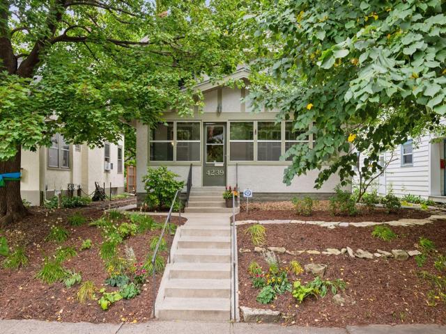 4239 Harriet Avenue Minneapolis MN 55409 - MLS# 6758596