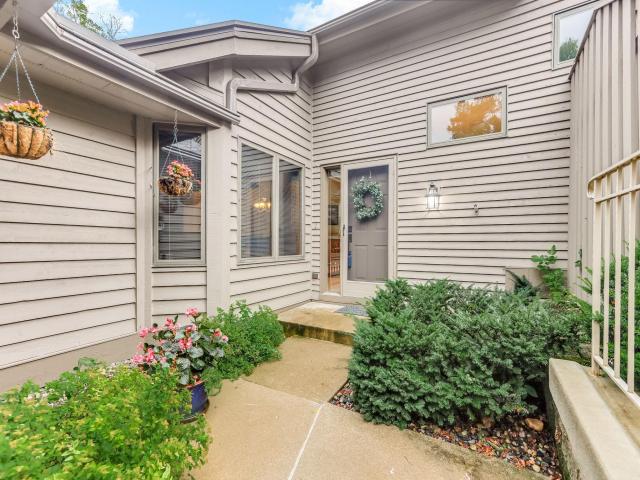 16413 Ellerdale Lane Eden Prairie MN 55346 - MLS# 6758695