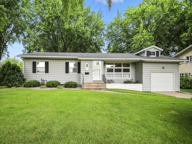 556 12th Street SE Owatonna MN 55060 - MLS# 6758728