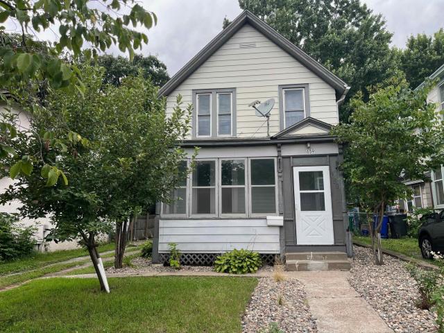 659 4th Street E Saint Paul MN 55106 - MLS# 6758830