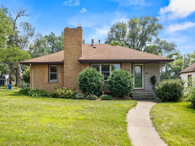 4201 40th Avenue N Minneapolis MN 55422 - MLS# 6758838