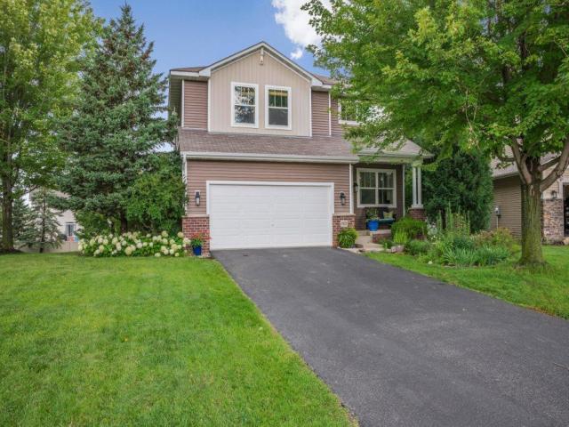 1823 Red Oak Ridge Carver MN 55315 - MLS# 6759007