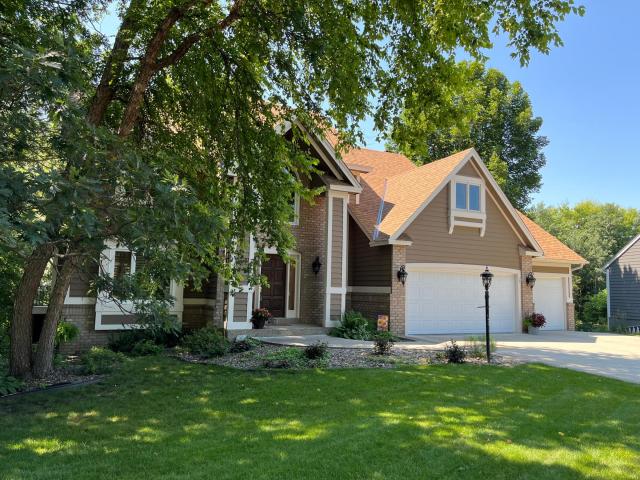 1237 Summit Oaks Drive Burnsville MN 55337 - MLS# 6759045