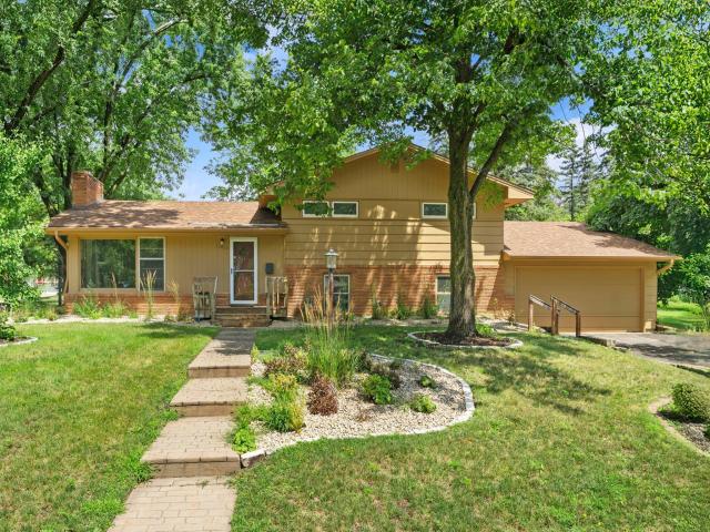11011 Queen Circle Bloomington MN 55431 - MLS# 6759302