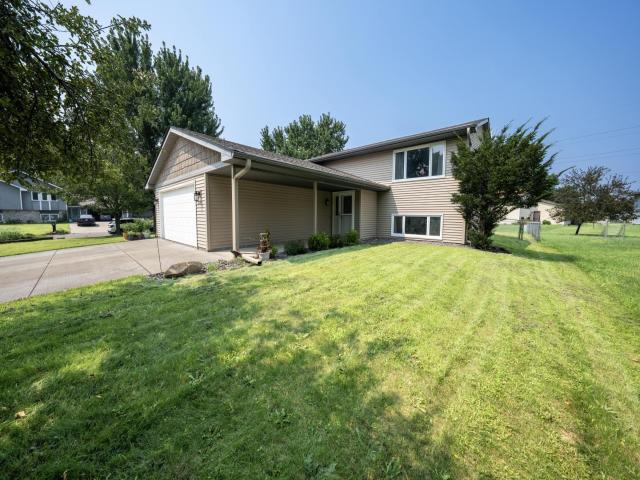 2614 93rd Trail Brooklyn Park MN 55444 - MLS# 6759732