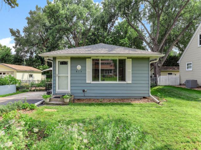 815 9th Street W Hastings MN 55033 - MLS# 6759942