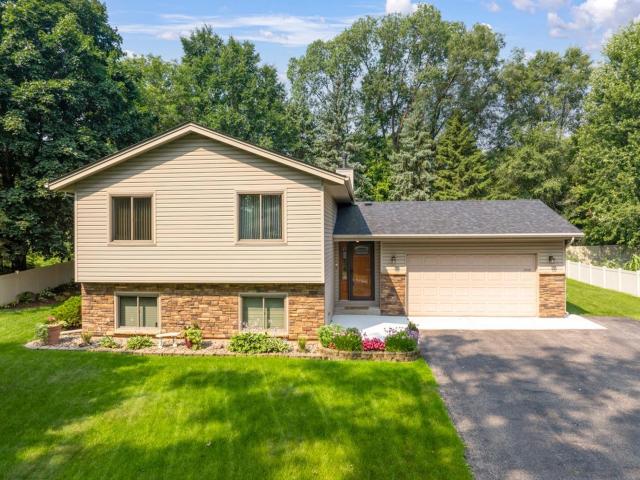 19135 Homestead Circle Eden Prairie MN 55346 - MLS# 6759963