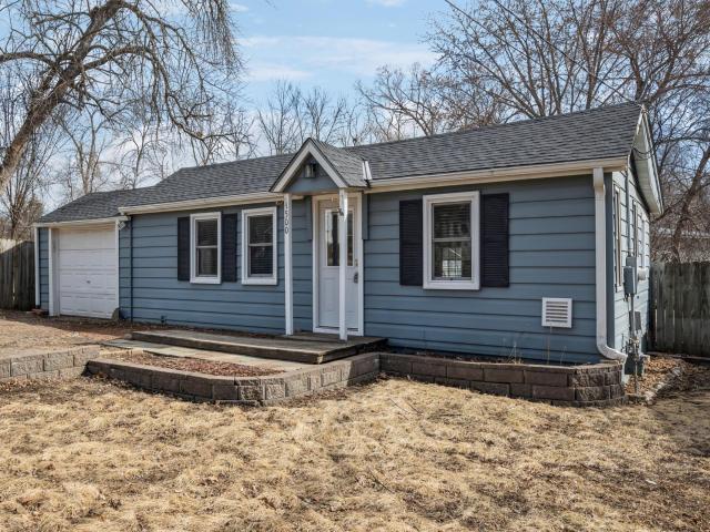 1500 Budd Avenue Maple Plain MN 55359 - MLS# 6759972