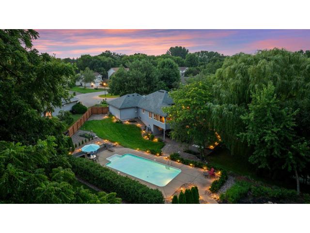 1025 Forest Glen Court Burnsville MN 55337 - MLS# 6759988