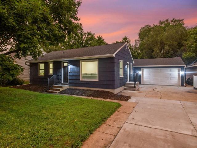 1309 Parallel Street Chaska MN 55318 - MLS# 6759992