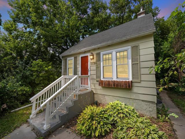 3223 Halglo Place Minneapolis MN 55422 - MLS# 6760071