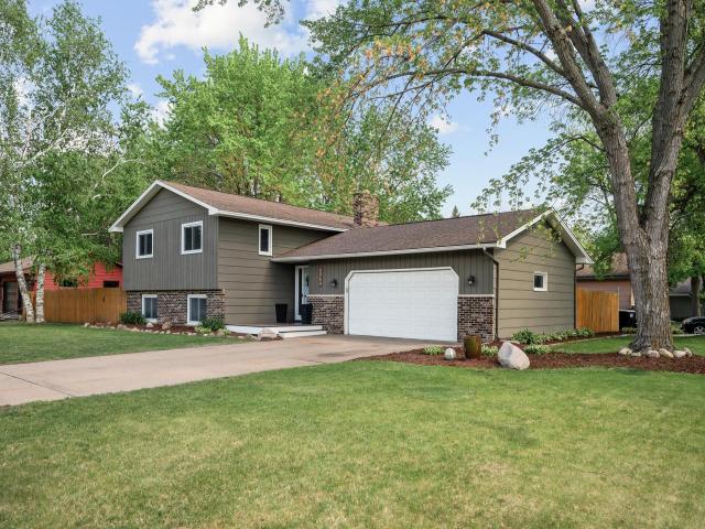 4060 121st Avenue NW Minneapolis MN 55433 - MLS# 6760094
