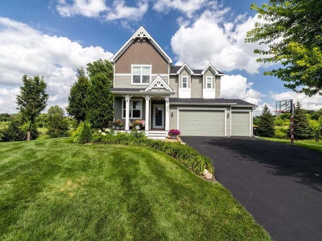 1865 Bass Circle Shakopee MN 55379 - MLS# 6760122