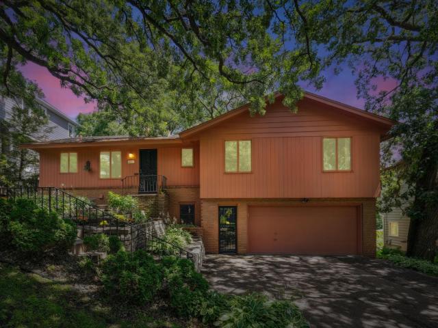 4007 Grimes Avenue S Edina MN 55416 - MLS# 6760142