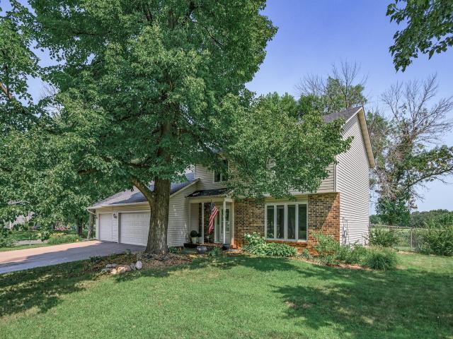 10556 Lancaster Lane N Maple Grove MN 55369 - MLS# 6760162