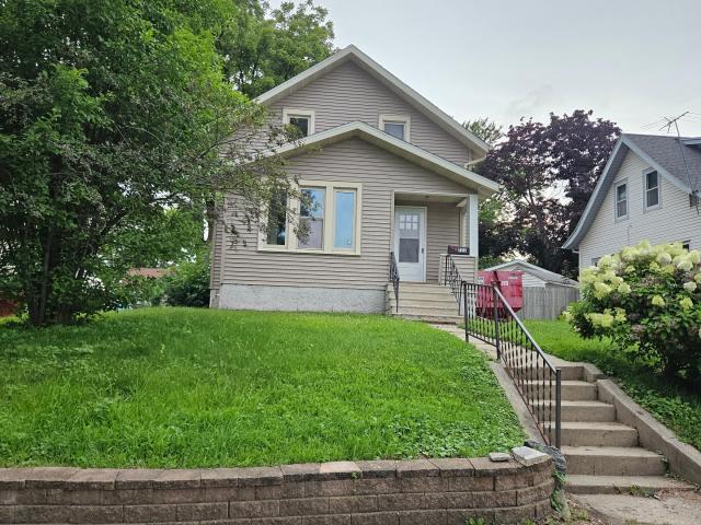 721 Minnesota Avenue Albert Lea MN 56007 - MLS# 6760215
