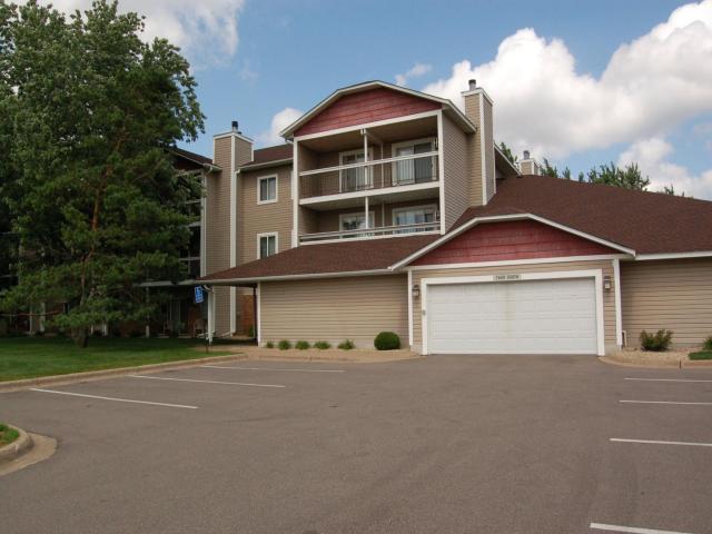 7600 157th Street W Unit 105 Saint Paul MN 55124 - MLS# 6760332