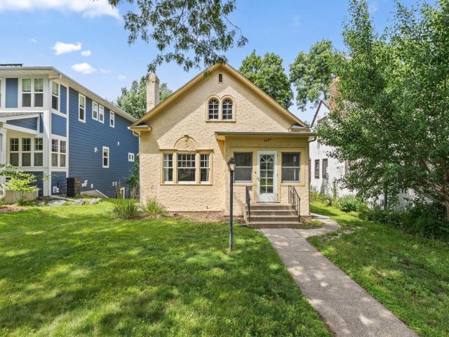 5228 Abbott Avenue S Minneapolis MN 55410 - MLS# 6760535