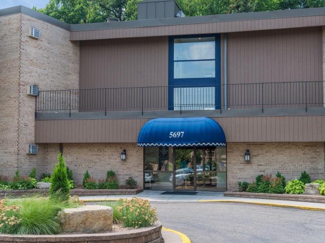 5697 Green Circle Drive Unit 116 Hopkins MN 55343 - MLS# 6760633