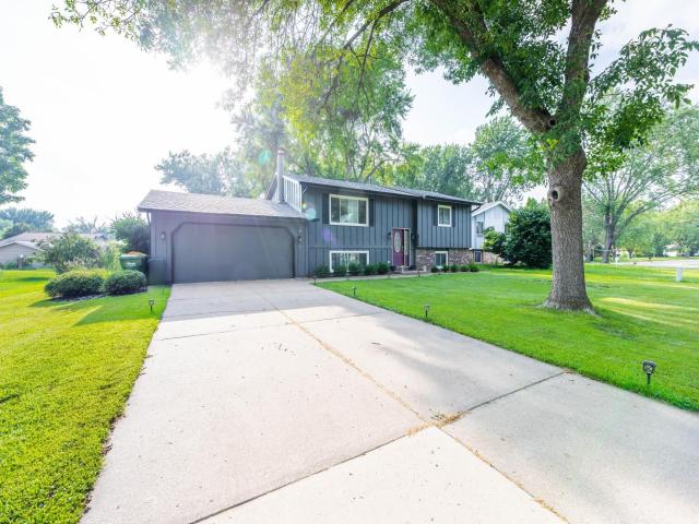 7865 Penn Avenue N Minneapolis MN 55444 - MLS# 6761172