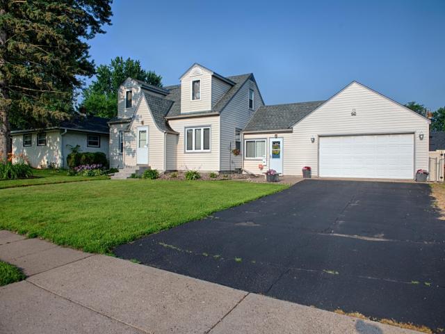 152 21st Avenue S South Saint Paul MN 55075 - MLS# 6761582