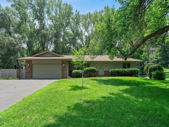 14641 Crestview Lane Minnetonka MN 55345 - MLS# 6761955