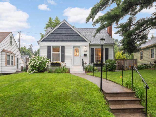 1865 Montreal Avenue Saint Paul MN 55116 - MLS# 6762216