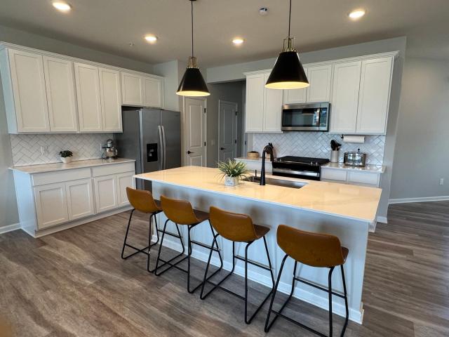 17986 Giants Way Lakeville MN 55044 - MLS# 6762254