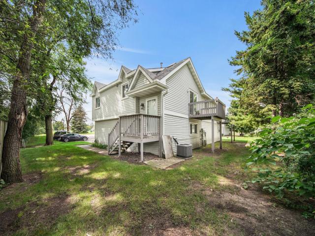 885 70th Avenue N Minneapolis MN 55430 - MLS# 6762266