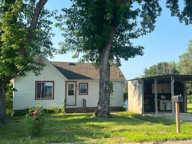 406 21st Street NW Faribault MN 55021 - MLS# 6762682