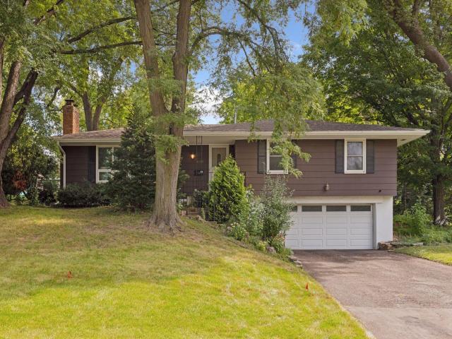 2020 Valders Avenue N Golden Valley MN 55427 - MLS# 6762777