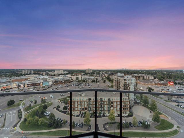 3209 Galleria Unit 1404 Edina MN 55435 - MLS# 6762808
