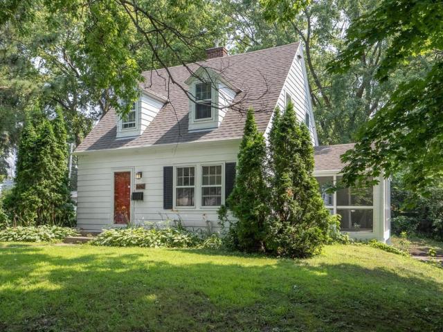 3252 Grimes Avenue N Minneapolis MN 55422 - MLS# 6762828