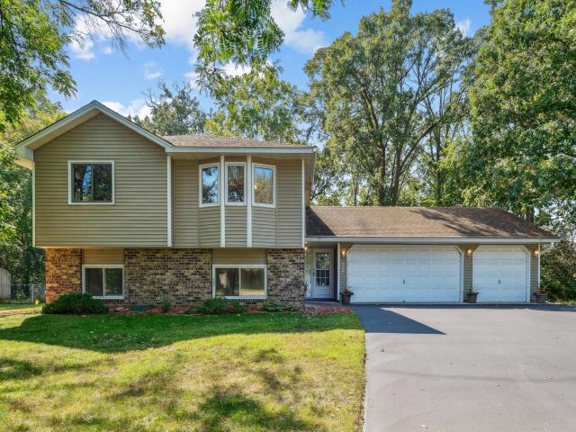 2623 93rd Way Minneapolis MN 55444 - MLS# 6762831