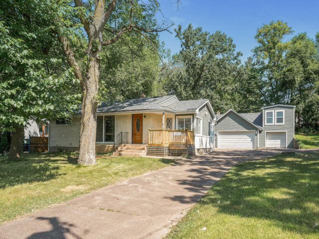 2583 County Road F E North Saint Paul MN 55110 - MLS# 6762833