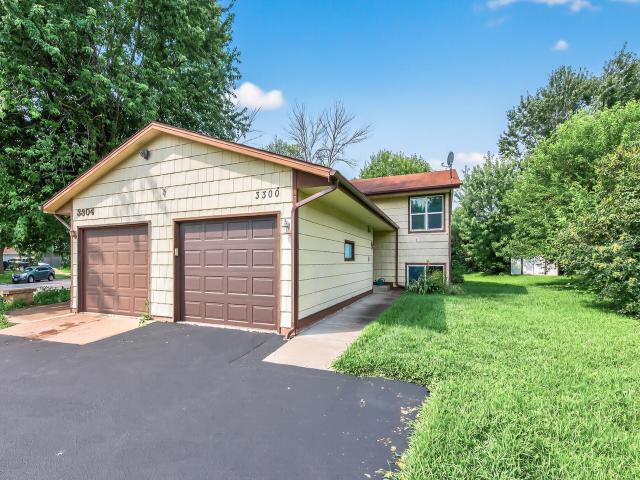 3300 74th Avenue N Brooklyn Park MN 55443 - MLS# 6762965