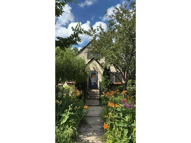 206 W 8th Street Mankato MN 56001 - MLS# 6762996