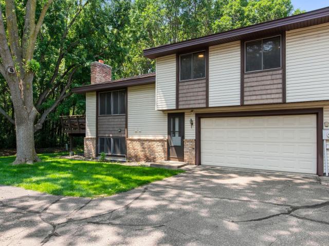 3785 Brookdale Circle N Brooklyn Park MN 55443 - MLS# 6763065