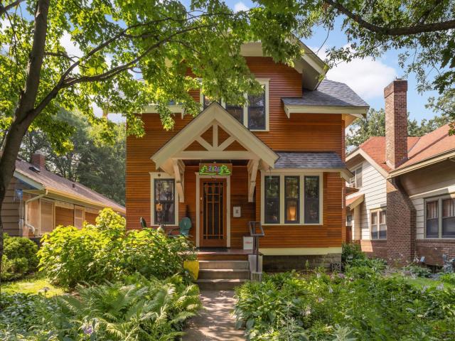 2126 Lincoln Avenue Saint Paul MN 55105 - MLS# 6763309