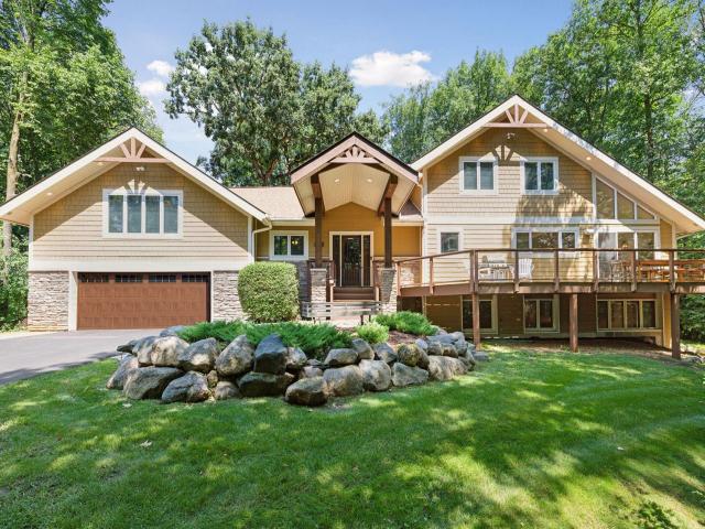 2413 Indian Road W Minnetonka MN 55305 - MLS# 6763760